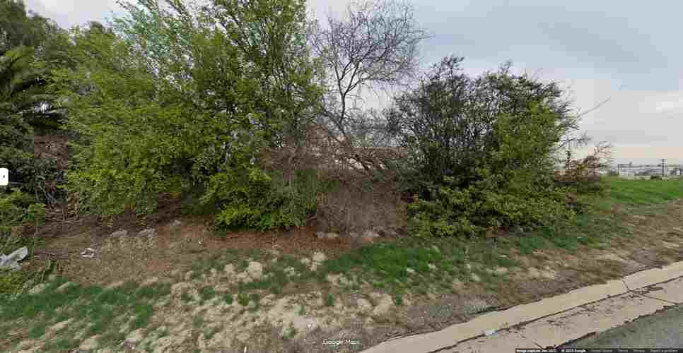 Neighbor Car & Truck Storage