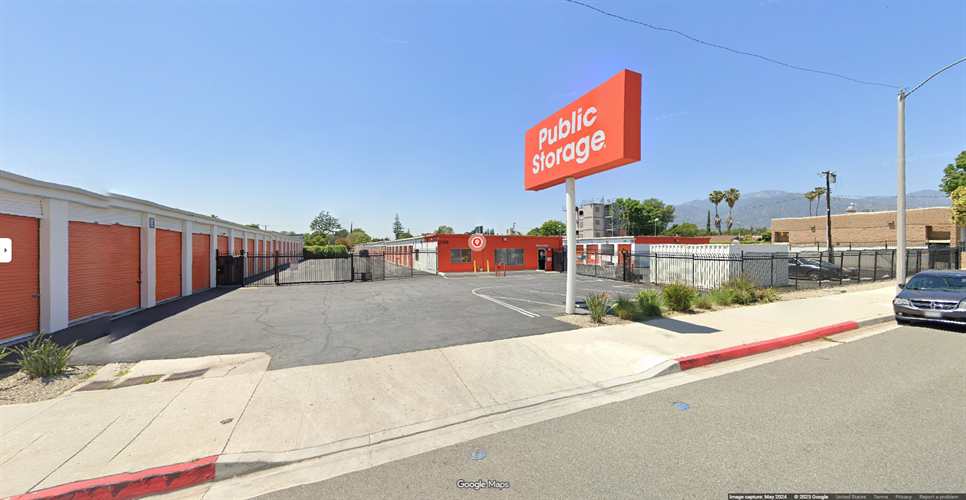 Public Storage